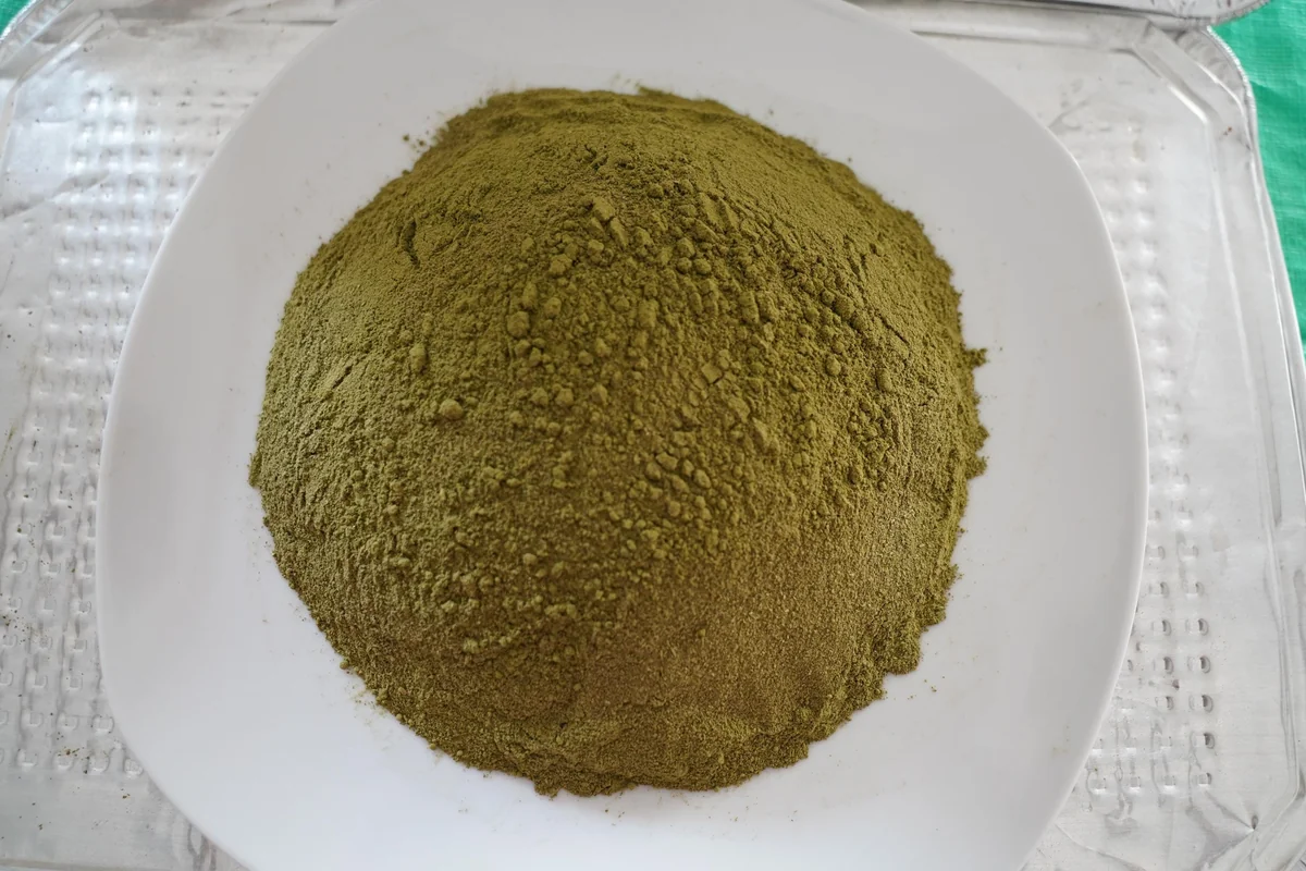 4 Oz Moringa Powder - 100% Pure, Additive-Free Superfood Supplement - Image 4